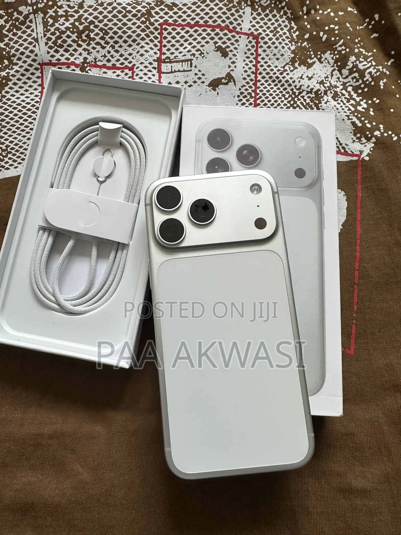 New Apple iPhone 17 Pro Max 256 GB Silver