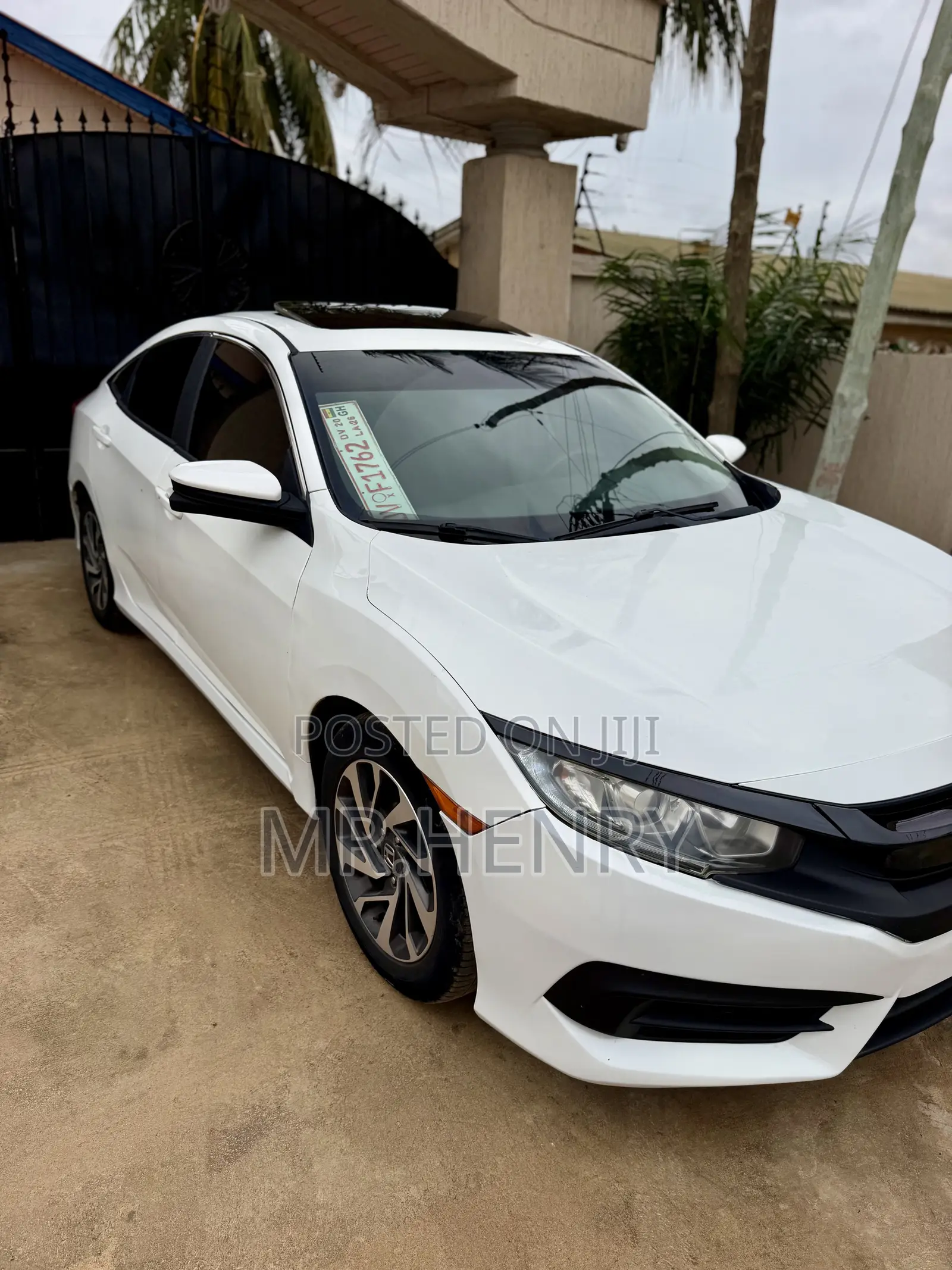 Honda Civic EX Sedan 2018 White