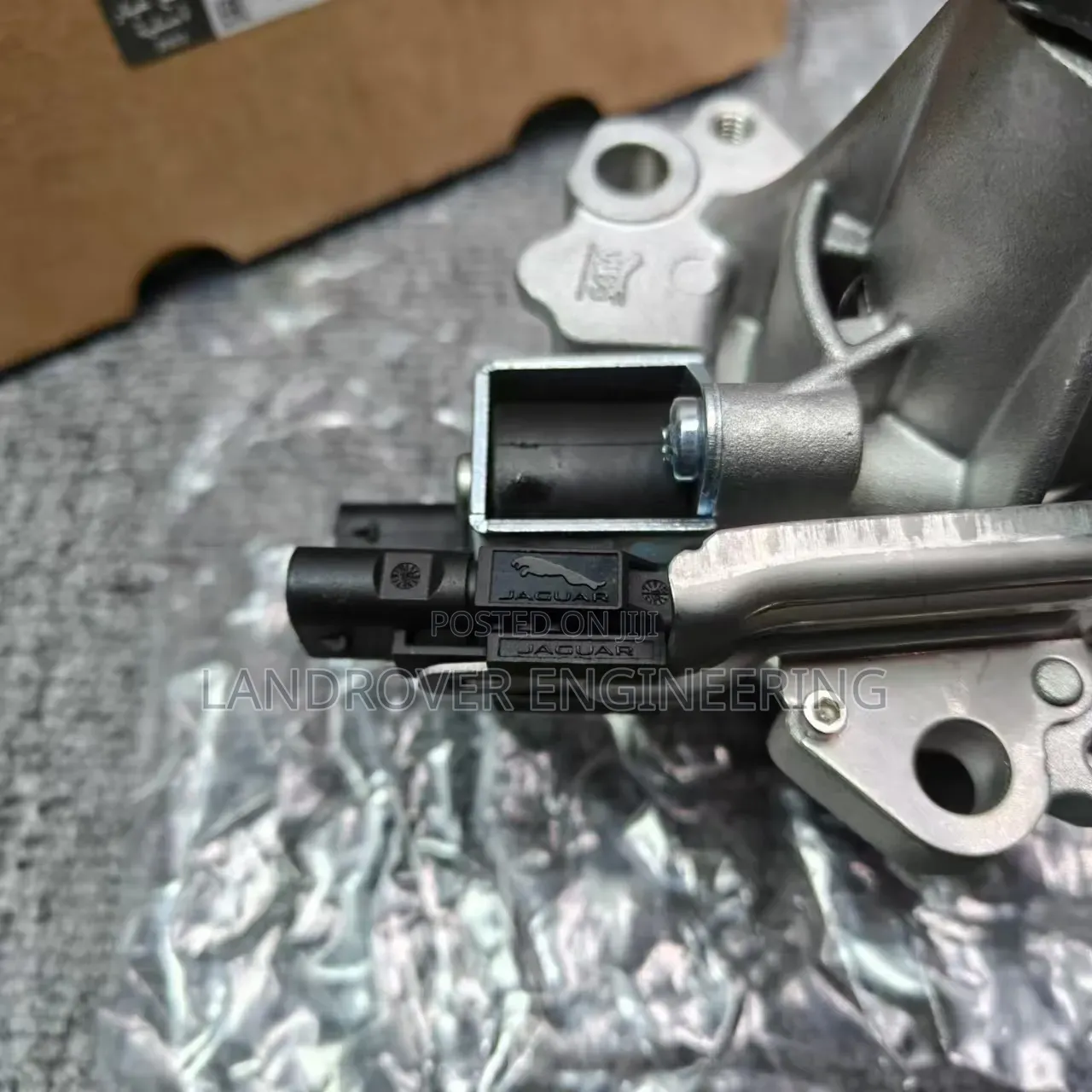 Original Land Rover Range Rover Straight 6 Water Pump
