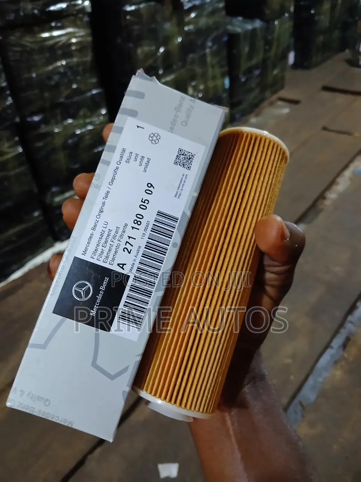 Genuine Mercedes-Benz Engine Oil Filter ( a 2711800509 )