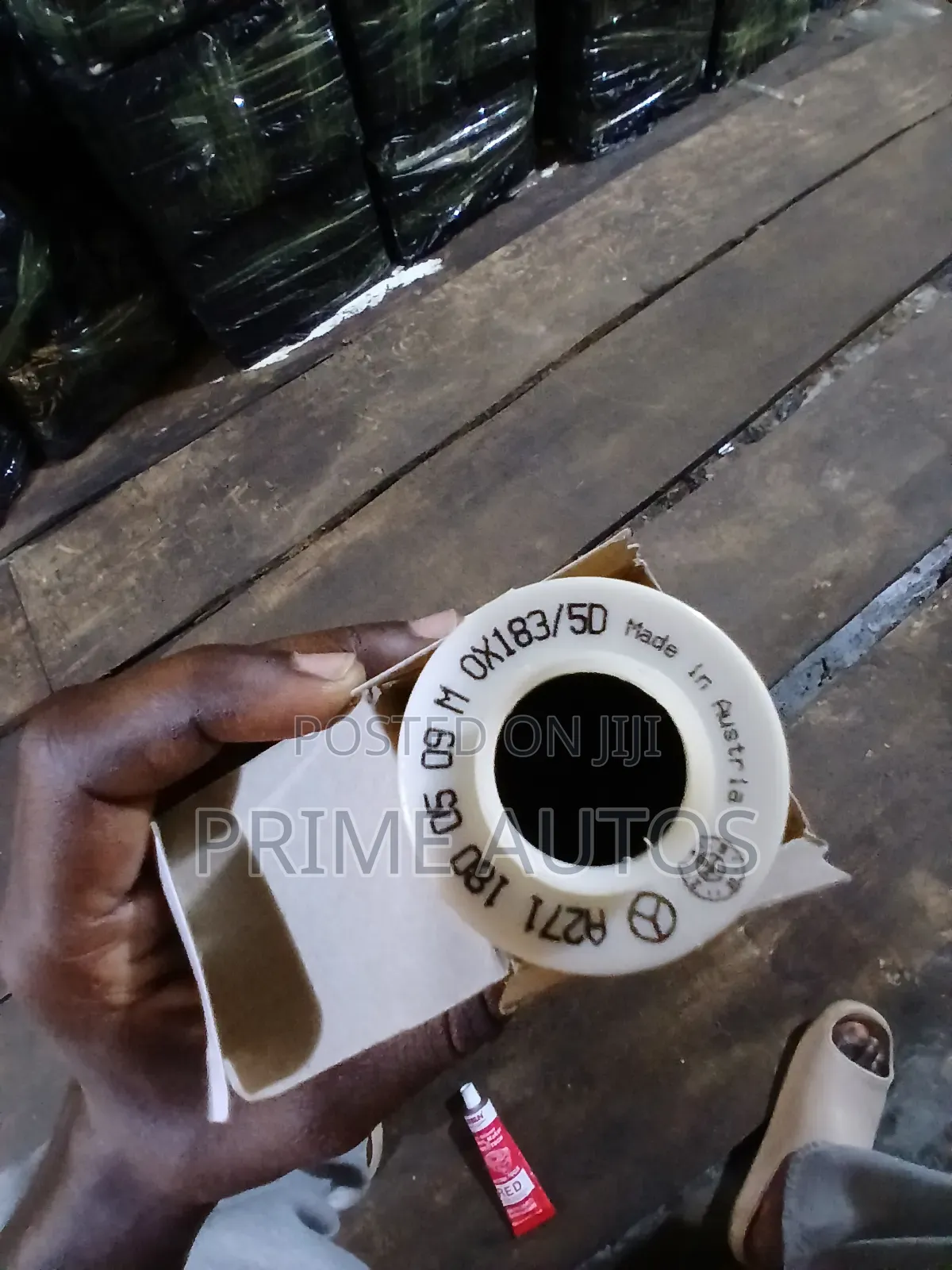 Genuine Mercedes-Benz Engine Oil Filter ( a 2711800509 )