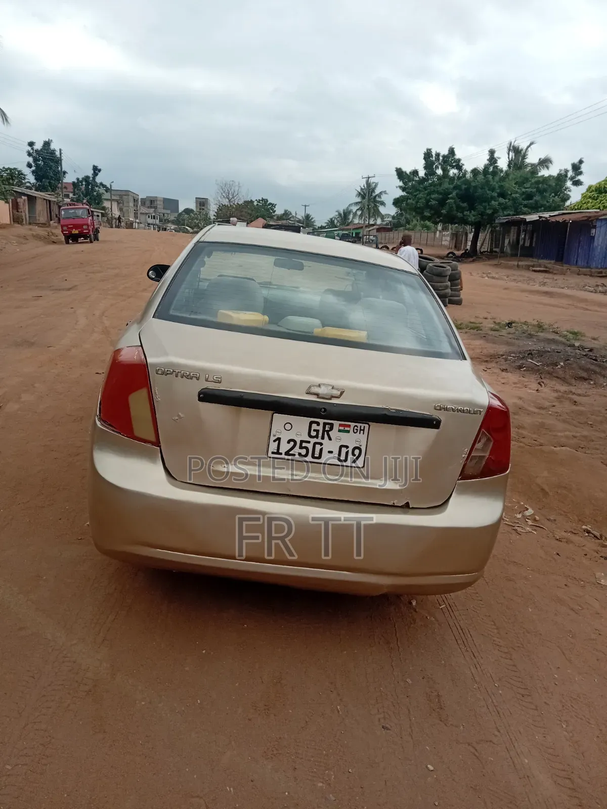 Chevrolet Optra 2010 Gold