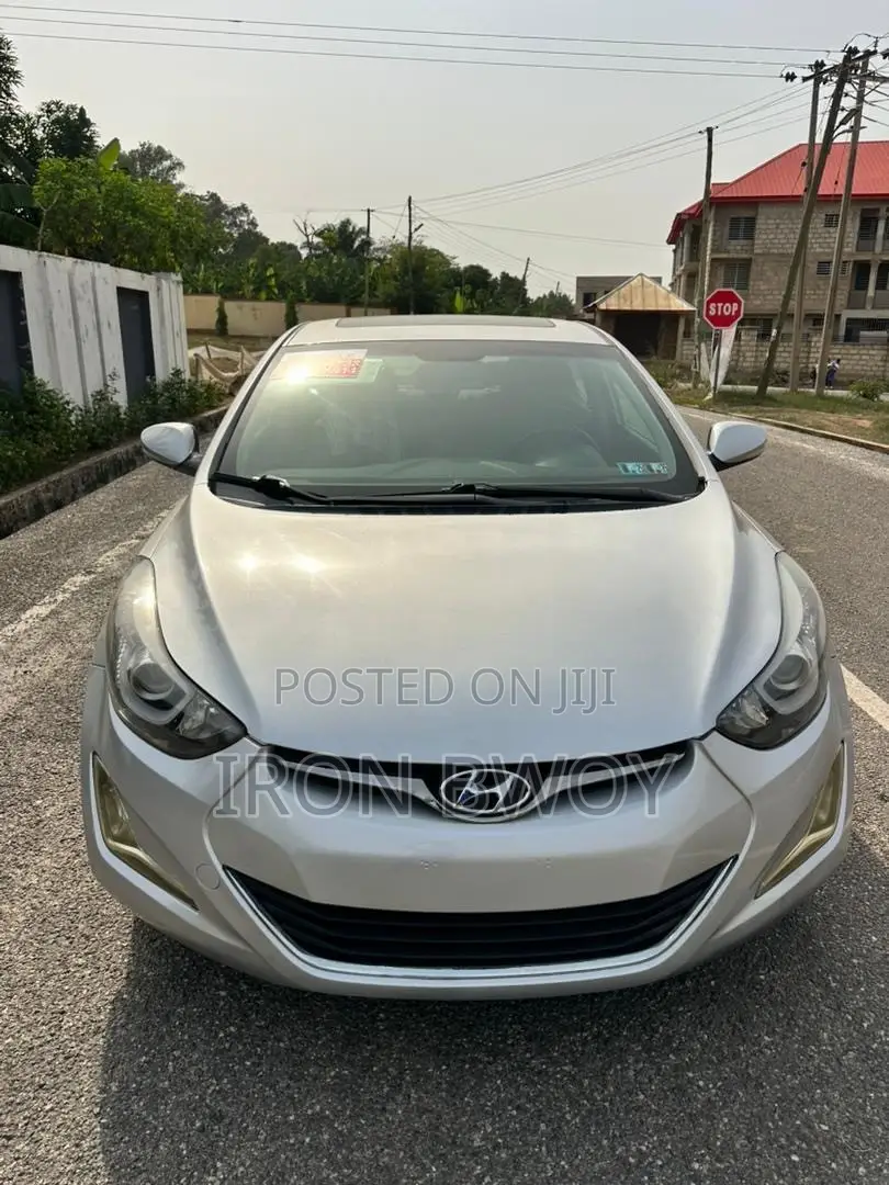 Hyundai Elantra Limited 4dr Sedan (1.8L 4cyl 6A) 2014 Silver