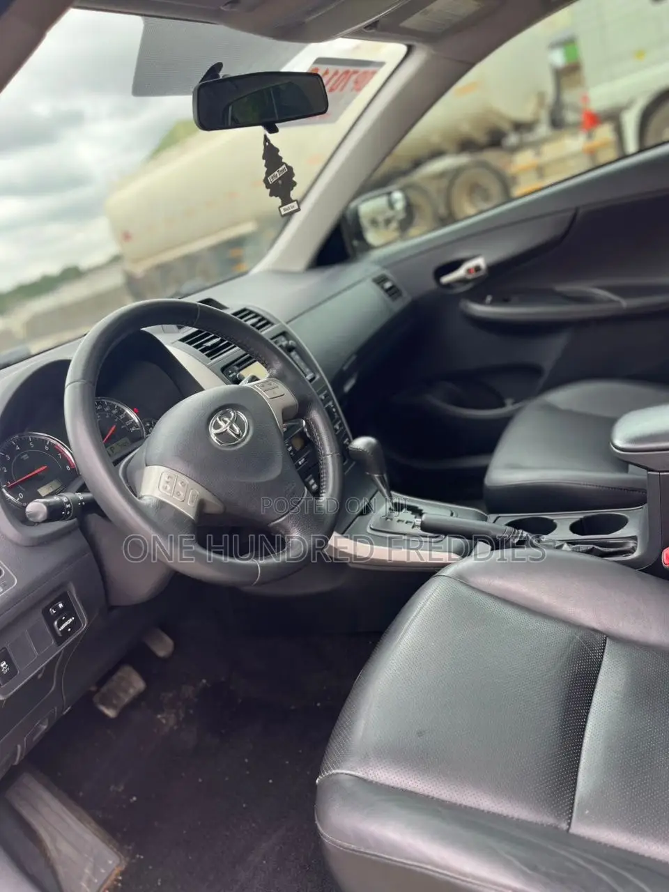Toyota Corolla 2013 White
