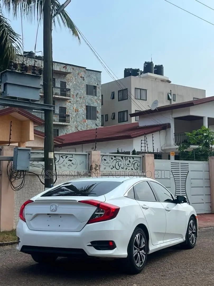 Honda Civic 2018 White