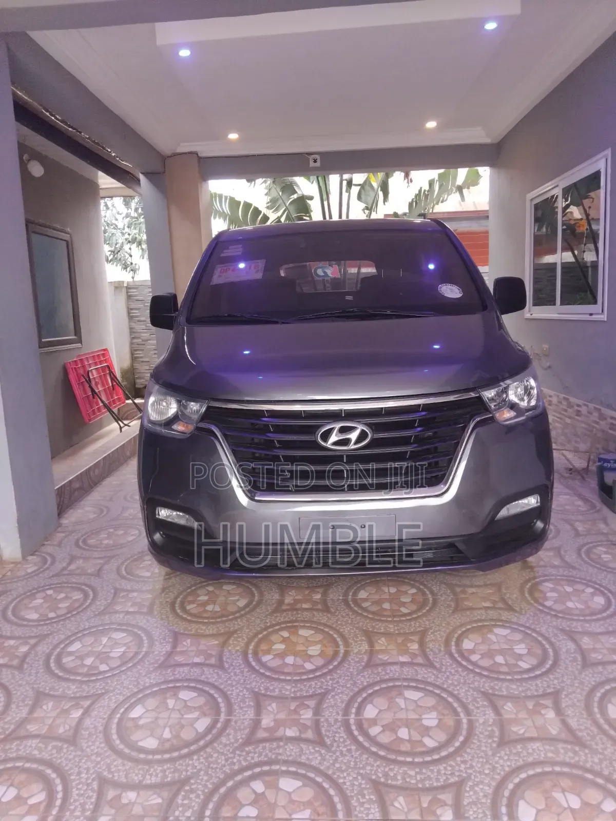 Hyundai Starex 2018 Grey