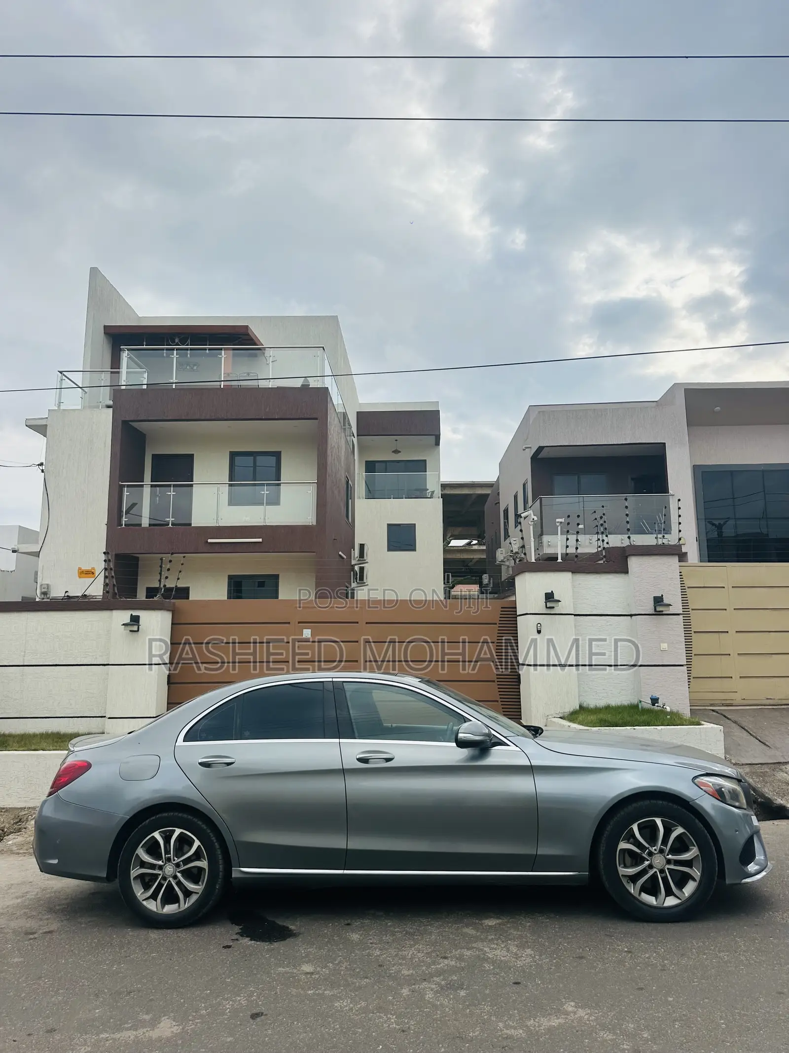 Mercedes-Benz C300 Sport 4Matic Sedan AWD (2.0L 4cyll 7A) 2016 Gray