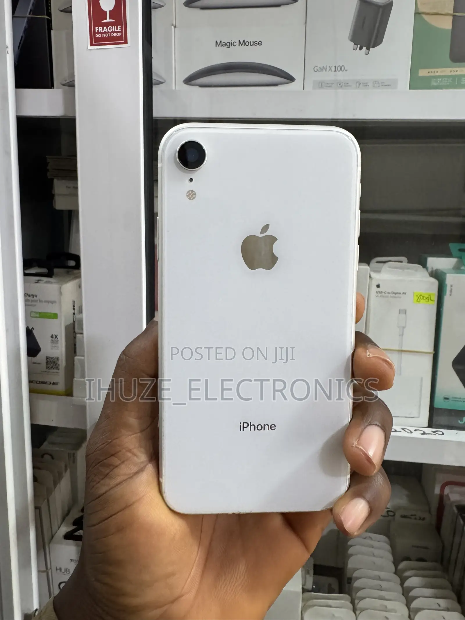 Apple iPhone XR 64 GB White