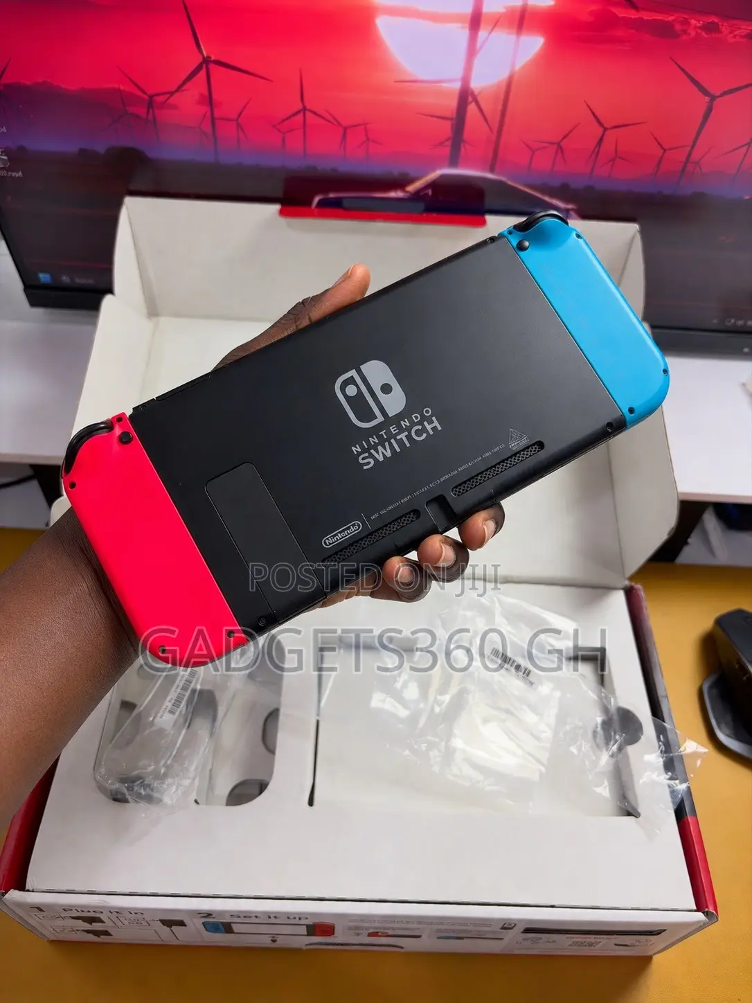 Nintendo Switch Standard (32GB SSD + 4GB RAM Speed)