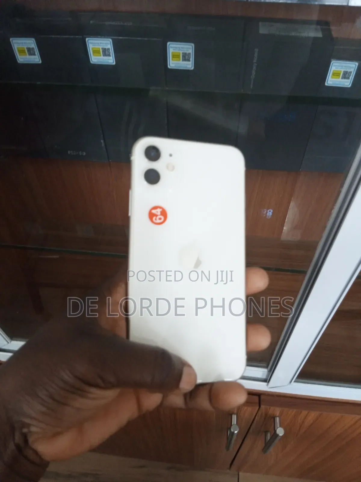 Apple iPhone 11 64 GB White