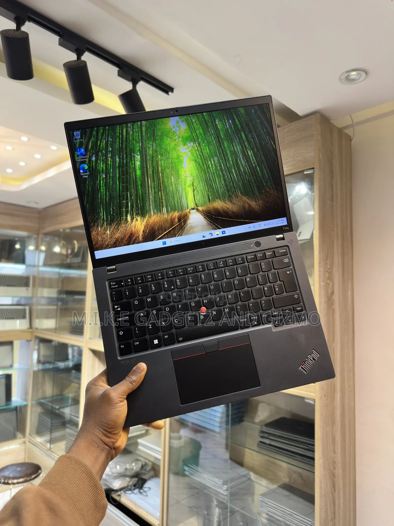Laptop Lenovo ThinkPad T14s G4 16GB Intel Core i5 SSD 512GB