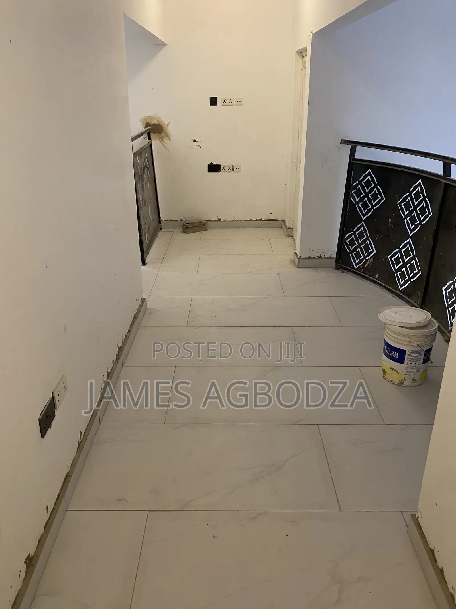 Good Master in Tiling
