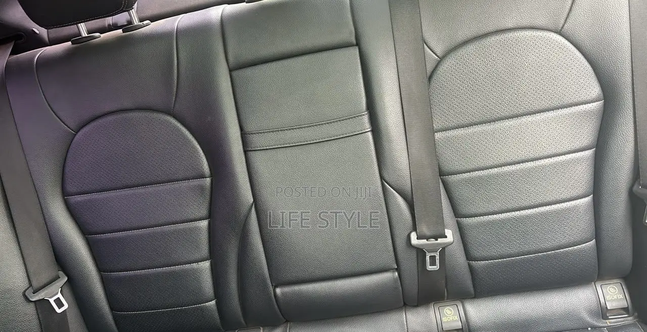 Mercedes-Benz C300 2017 White