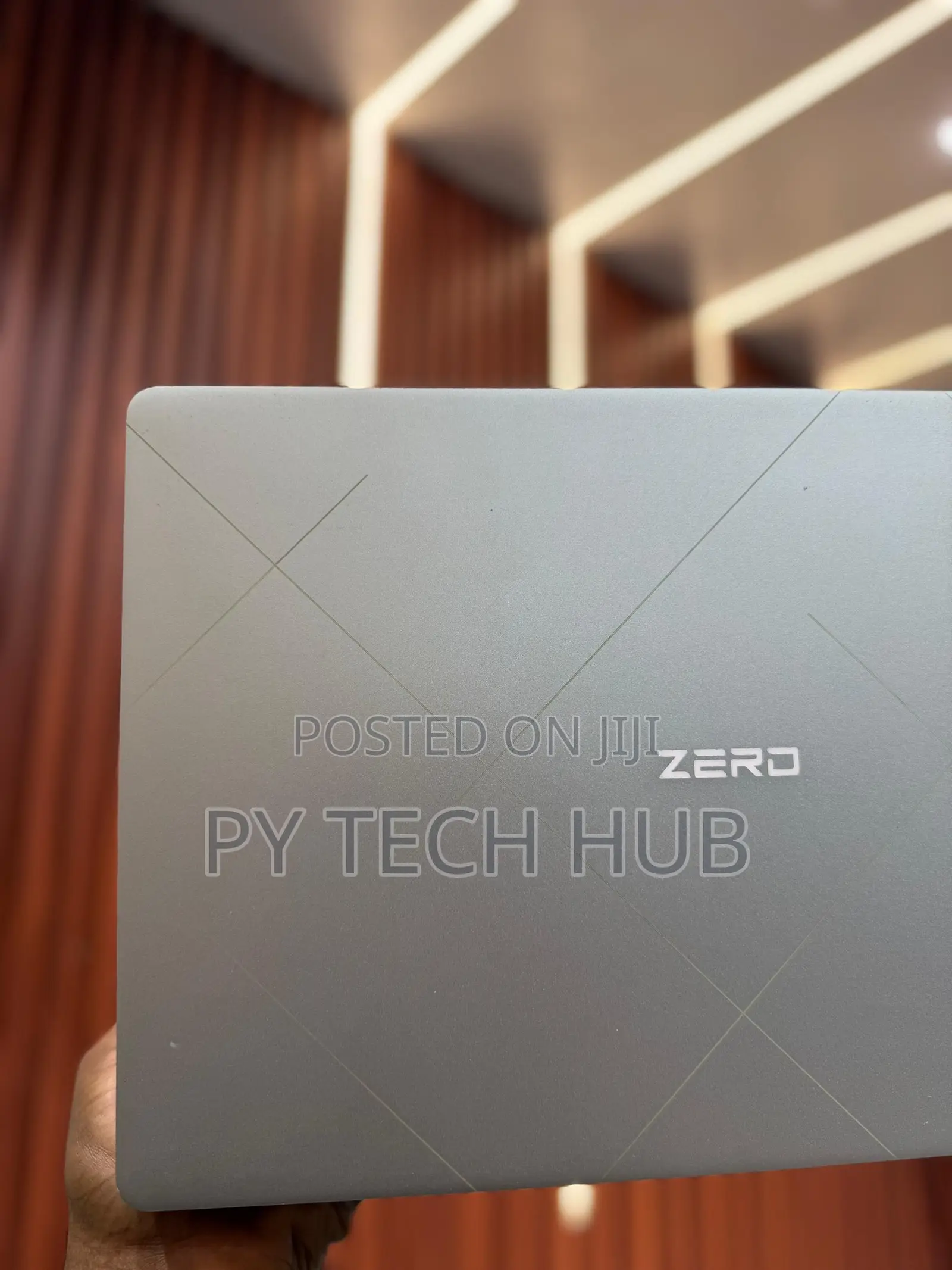 Laptop Infinix Zero Book Ultra 32GB Intel Core Ultra 9 SSD 1T