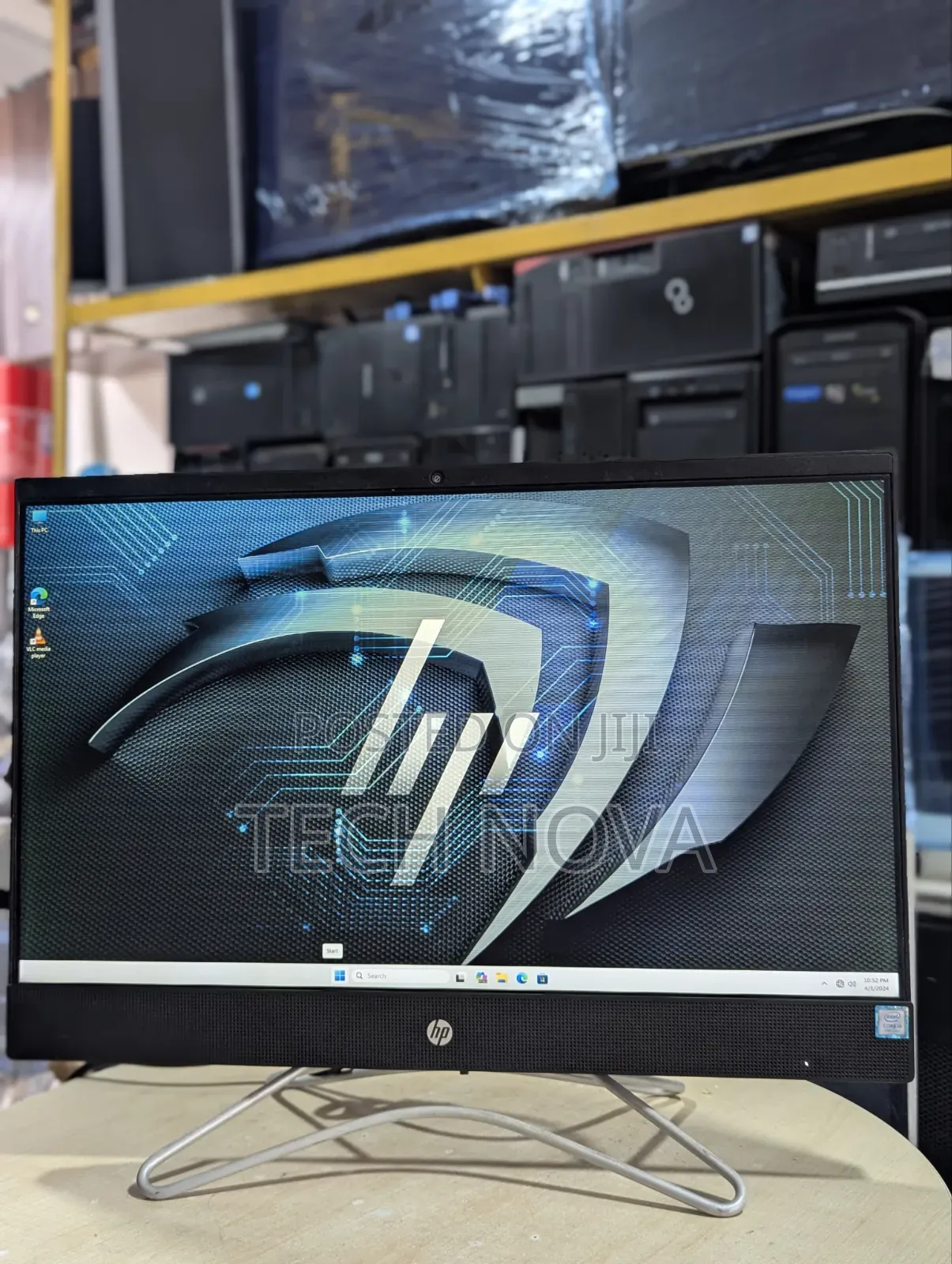 Desktop Computer HP 200 G4 All-in-One 8GB Intel Core i5 SSD 256GB