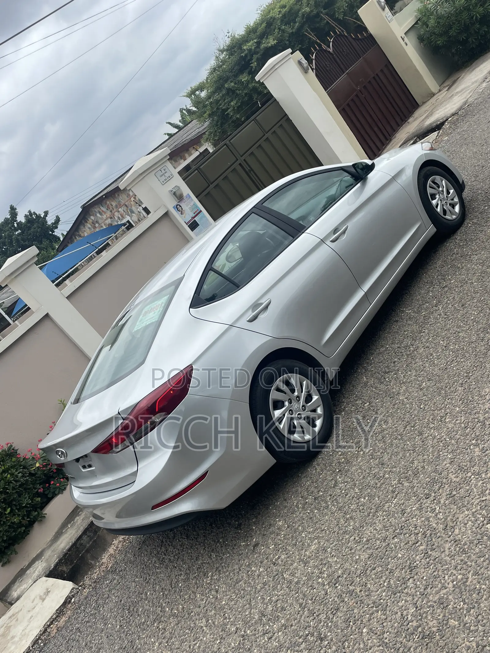 Hyundai Elantra Limited 2018 Silver