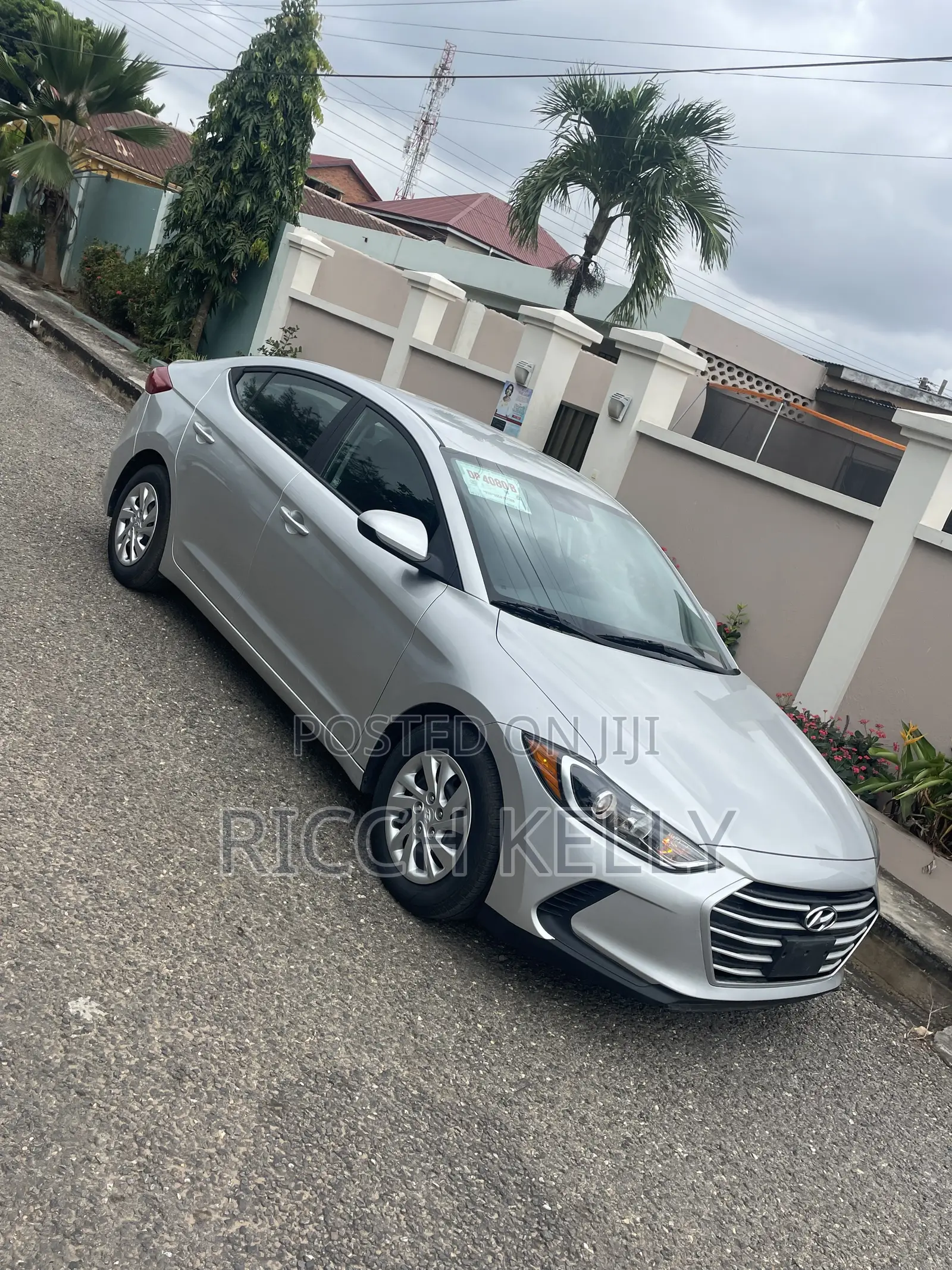 Hyundai Elantra Limited 2018 Silver