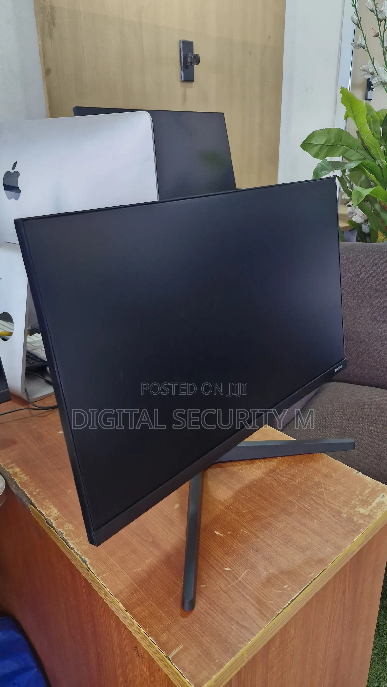 Samsung 24" F24T350FHR, Full HD, IPS Monitor