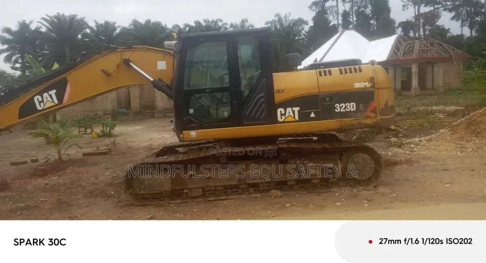 Excavator for Rentals