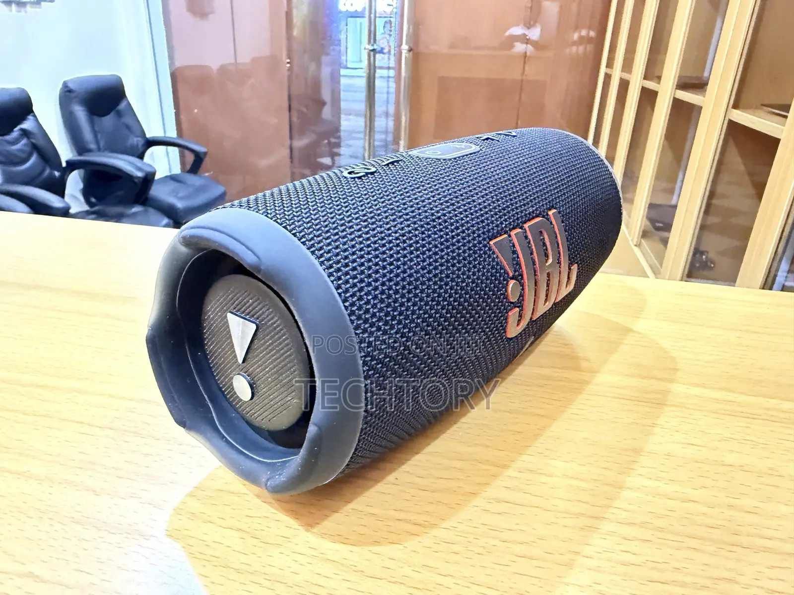 JBL Charge 5