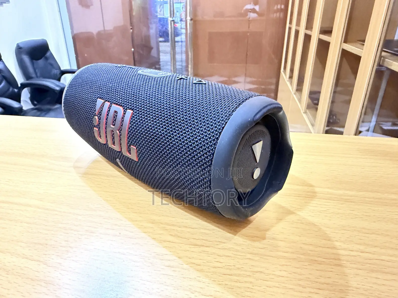 JBL Charge 5