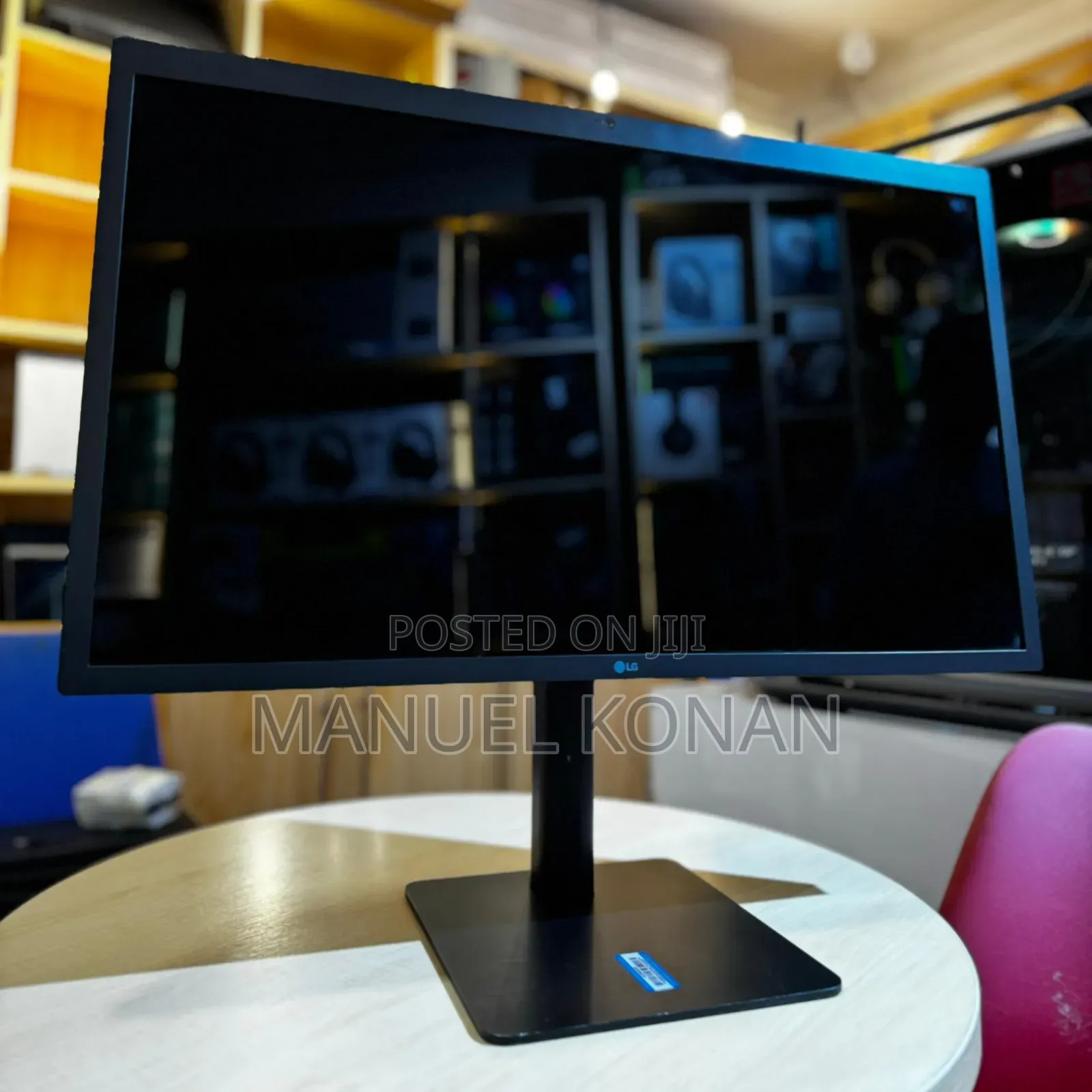 LG Monitor