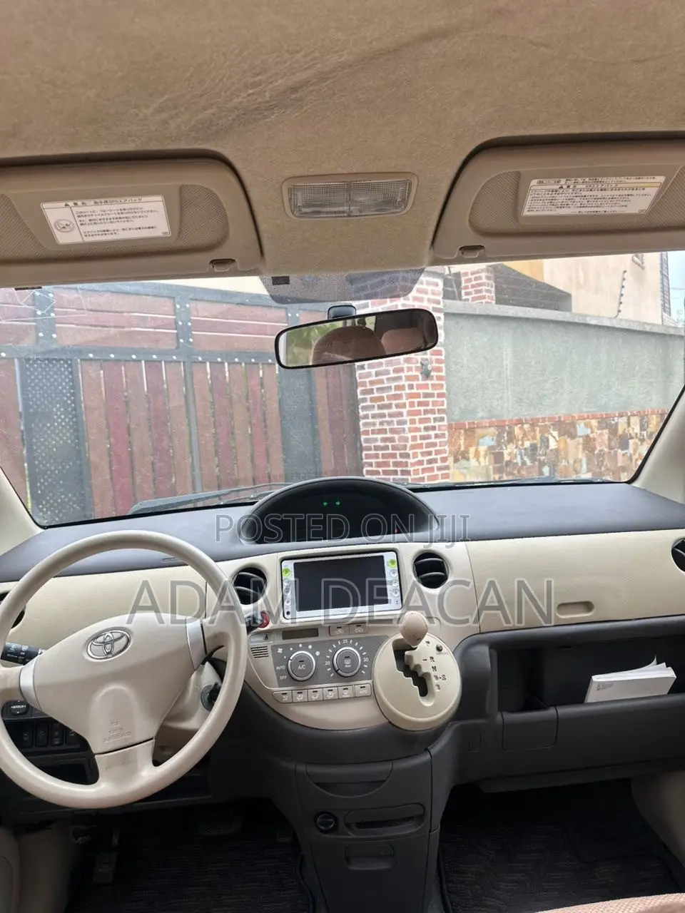 Toyota Sienta 2013 White