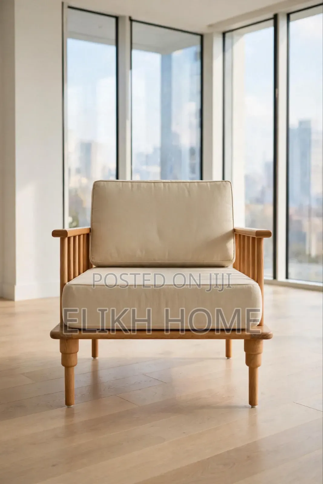 Modern Cushioned Chair