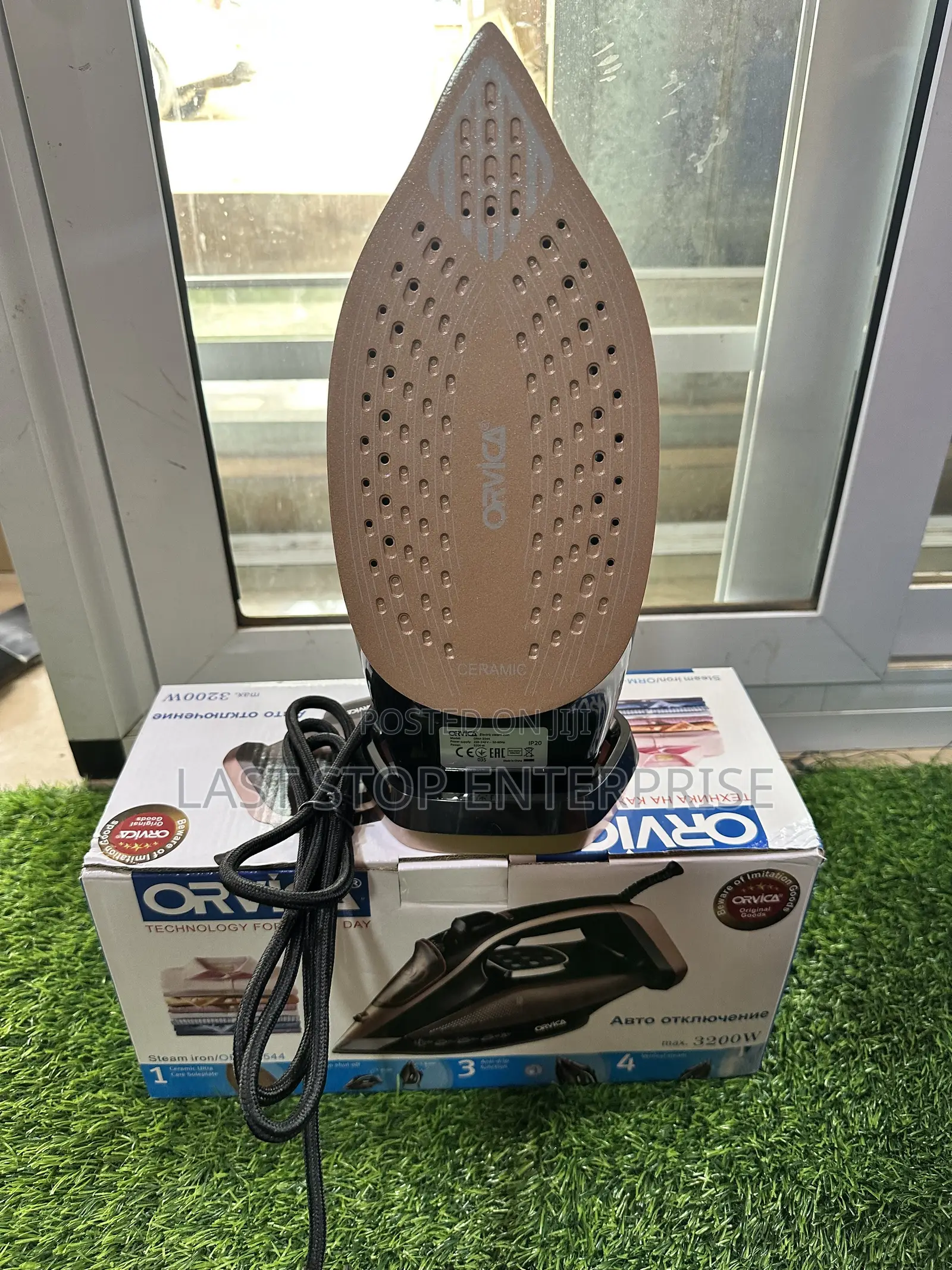 Quality and Classic ORVICA Steam Iron