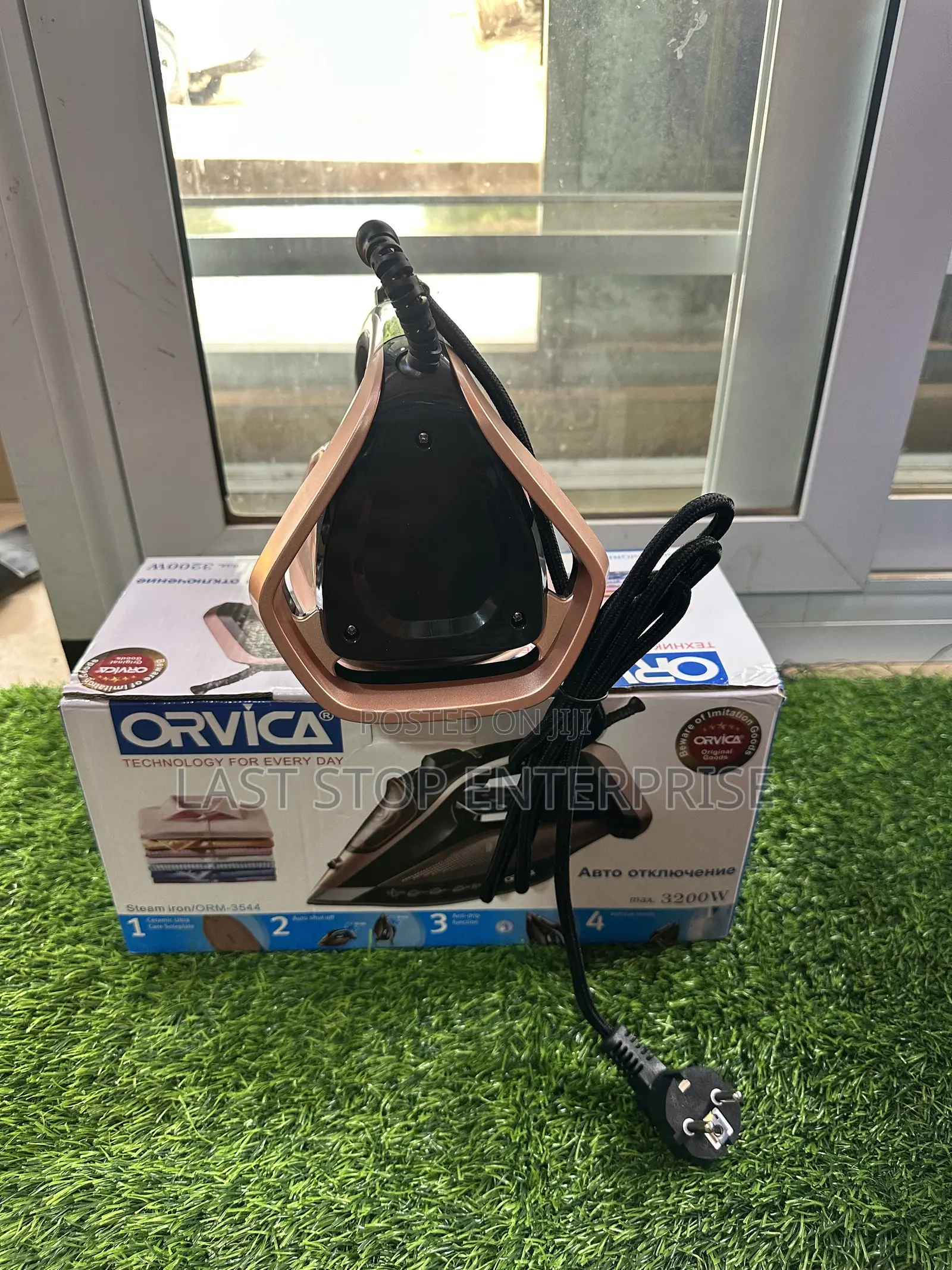 Quality and Classic ORVICA Steam Iron