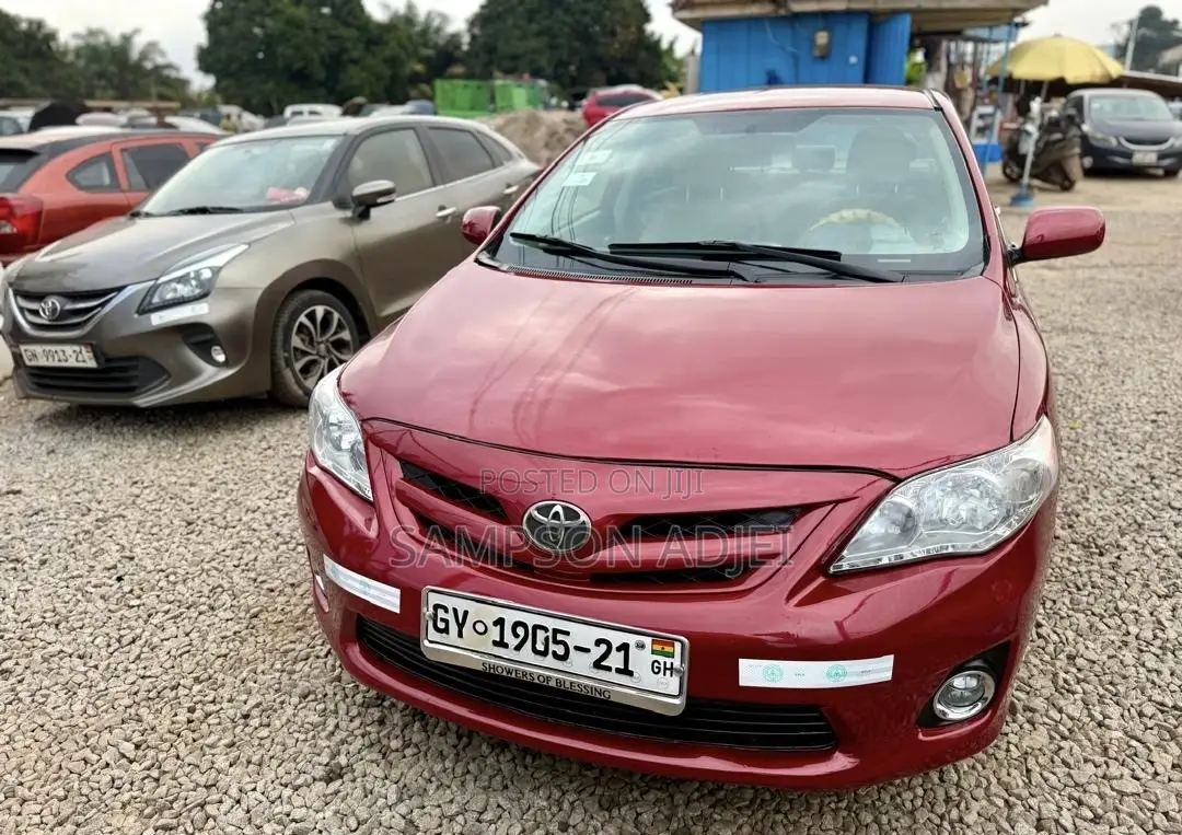 Toyota Corolla 2012 Red