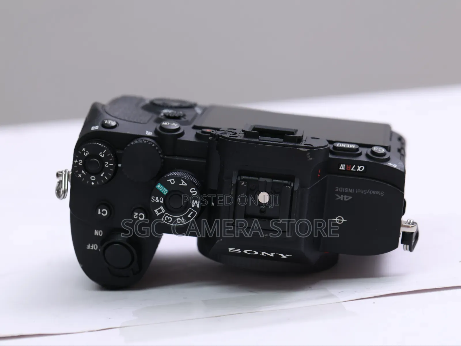 Sony A7R IV // Excellent Condition// 8 Months Warranty