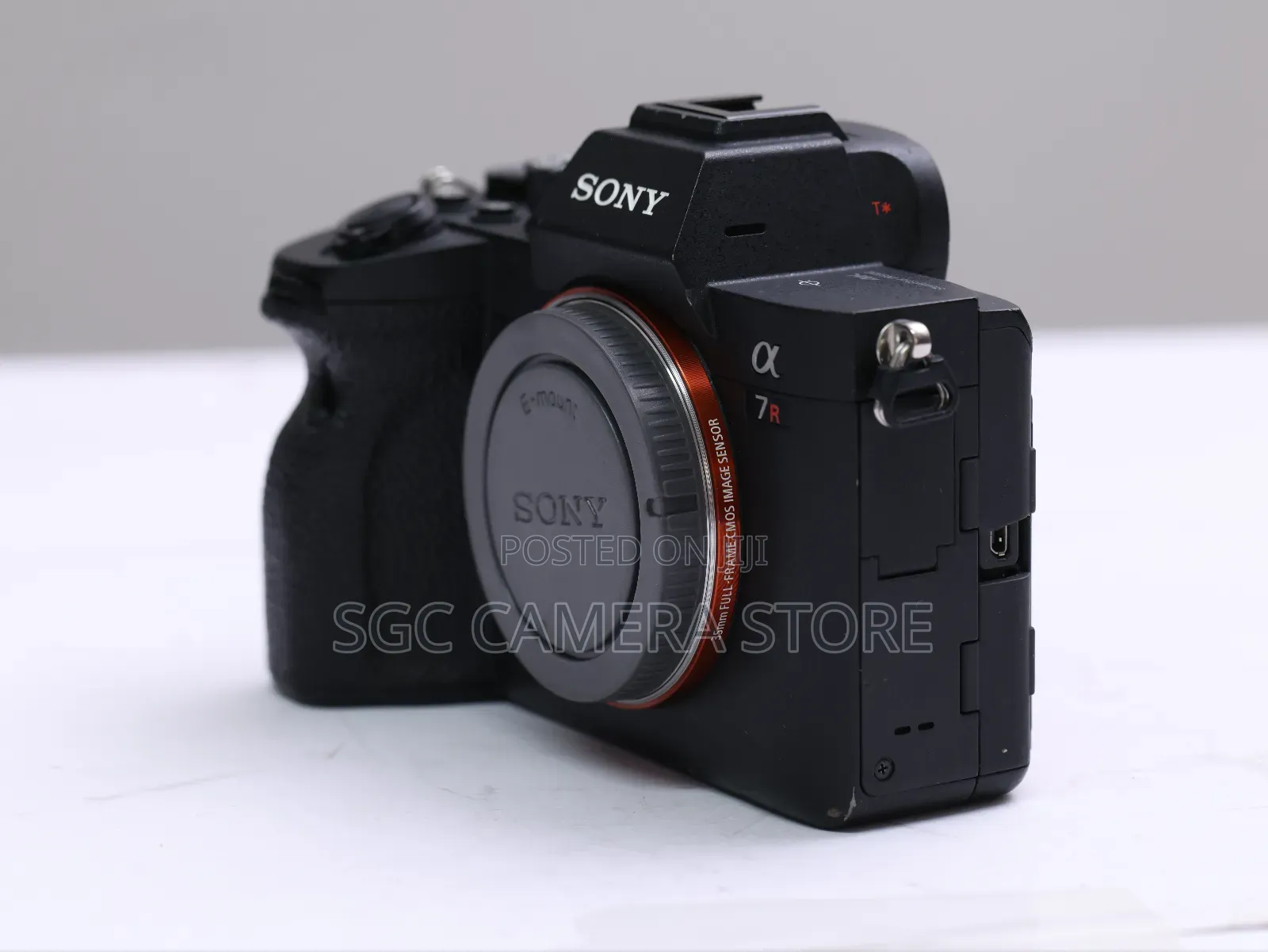 Sony A7R IV // Excellent Condition// 8 Months Warranty