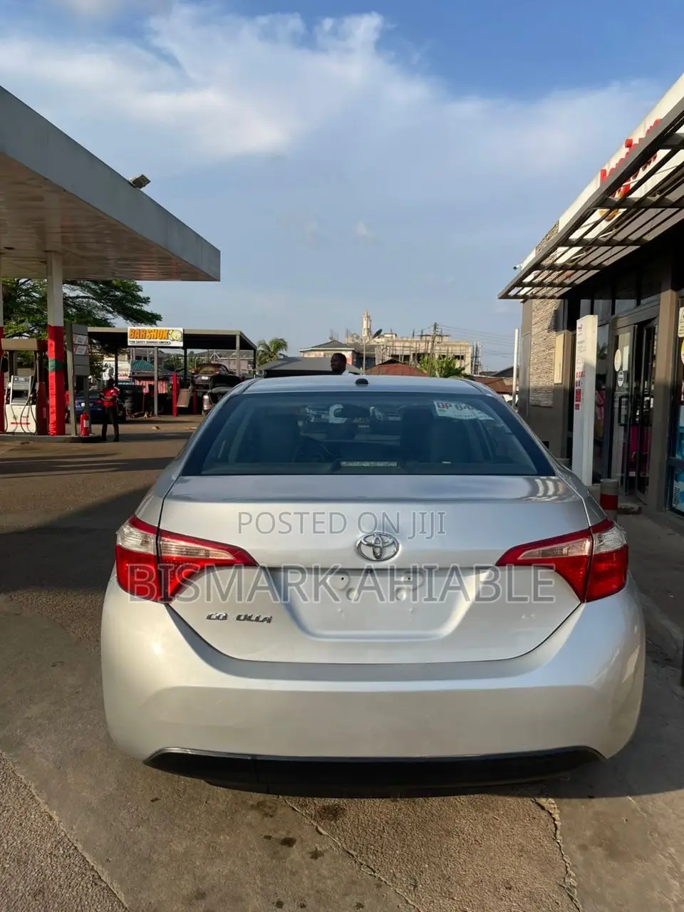 Toyota Corolla SE 4dr Sedan (1.8L 4cyl CVT) 2017 Silver