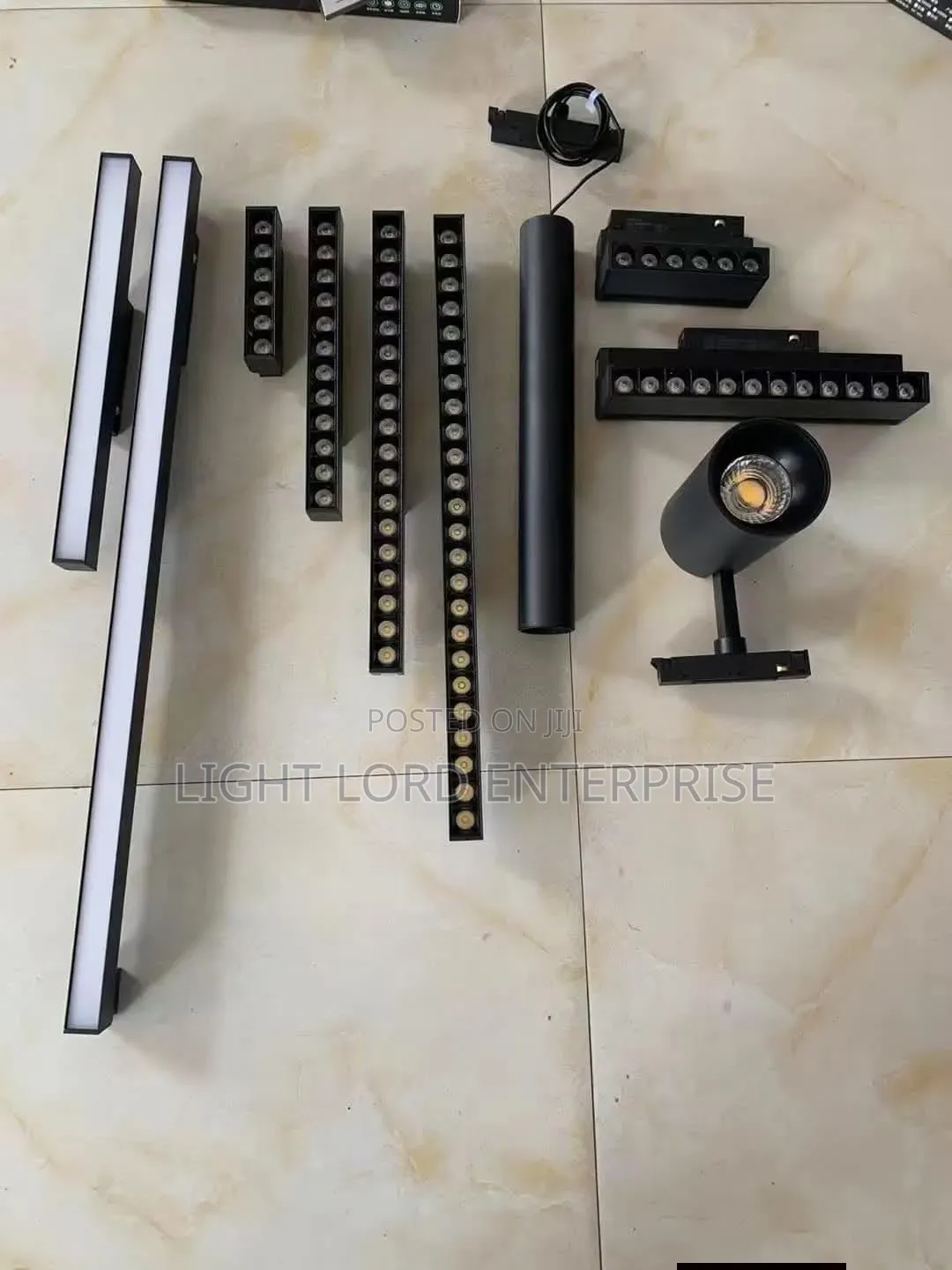 Silky Puff Magnetic Track Accessories