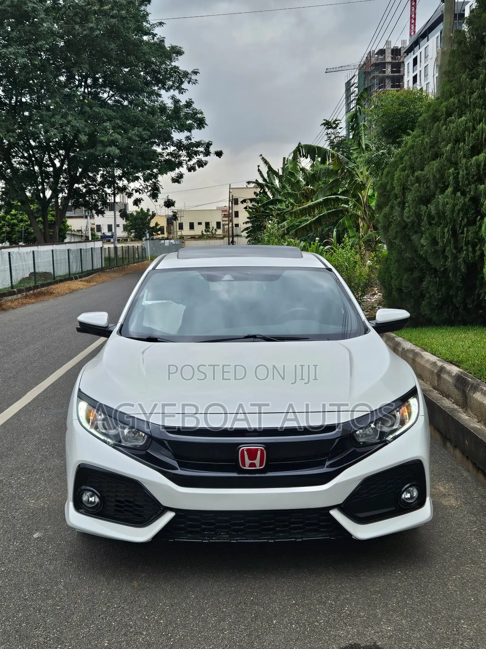 Honda Civic Sport 4dr Hatchback (1.5L 4cyl) 2017 White