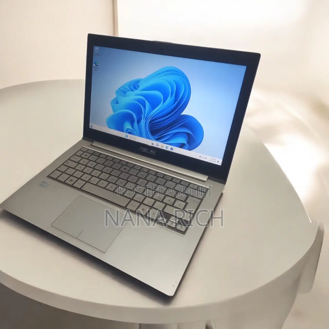 Laptop Asus ZenBook UX31E 4GB Intel Core i7 SSD 256GB