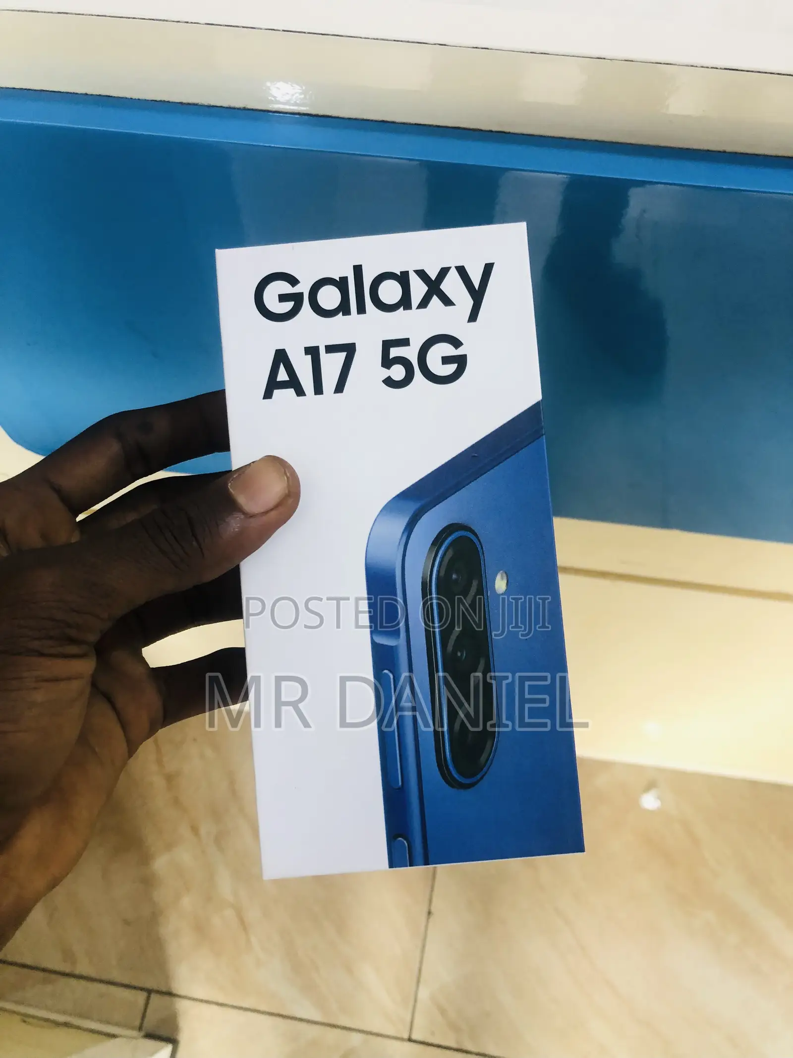 New Samsung Galaxy A17 5G 256 GB Blue