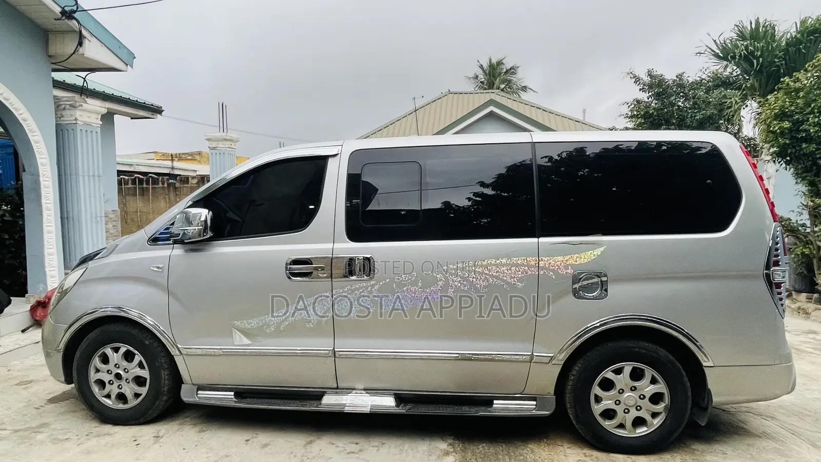 Hyundai Starex 2015 Silver