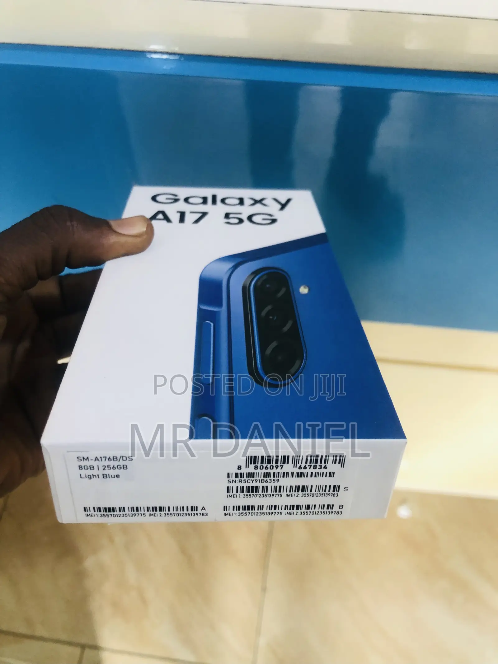 New Samsung Galaxy A17 5G 256 GB Blue