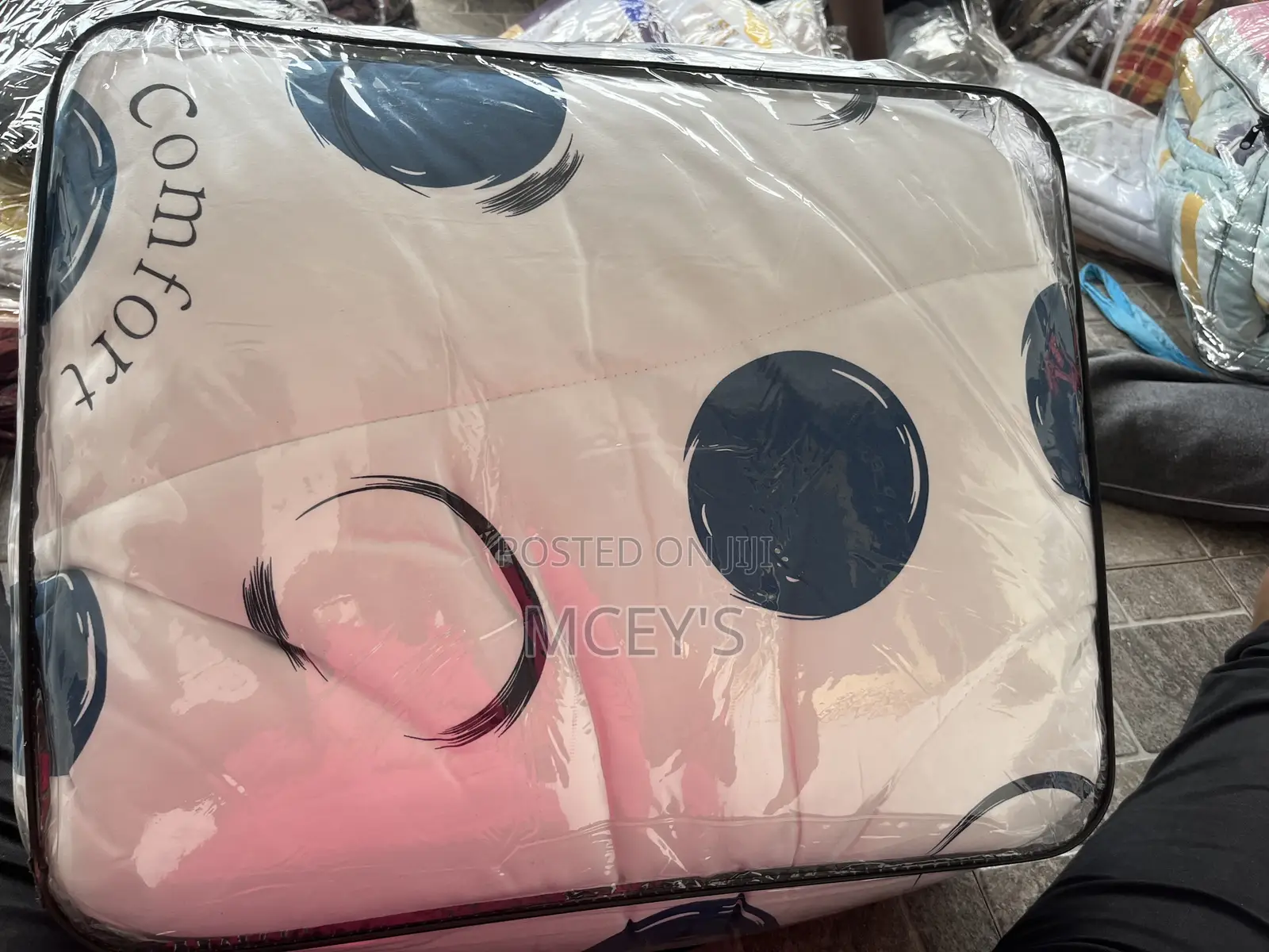 Unique Duvet Set