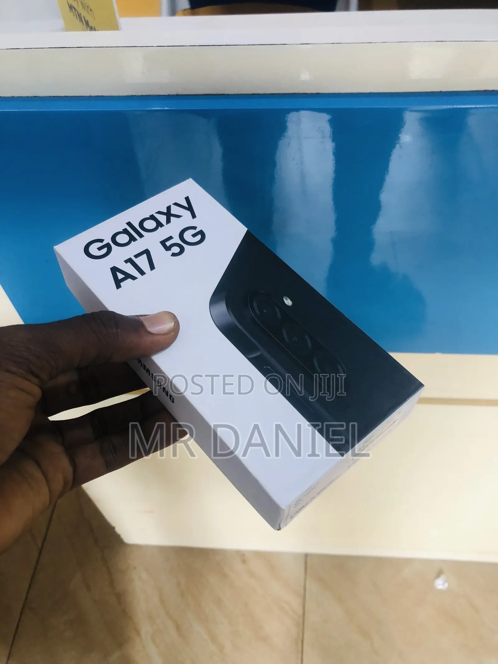 New Samsung Galaxy A17 5G 256 GB Black