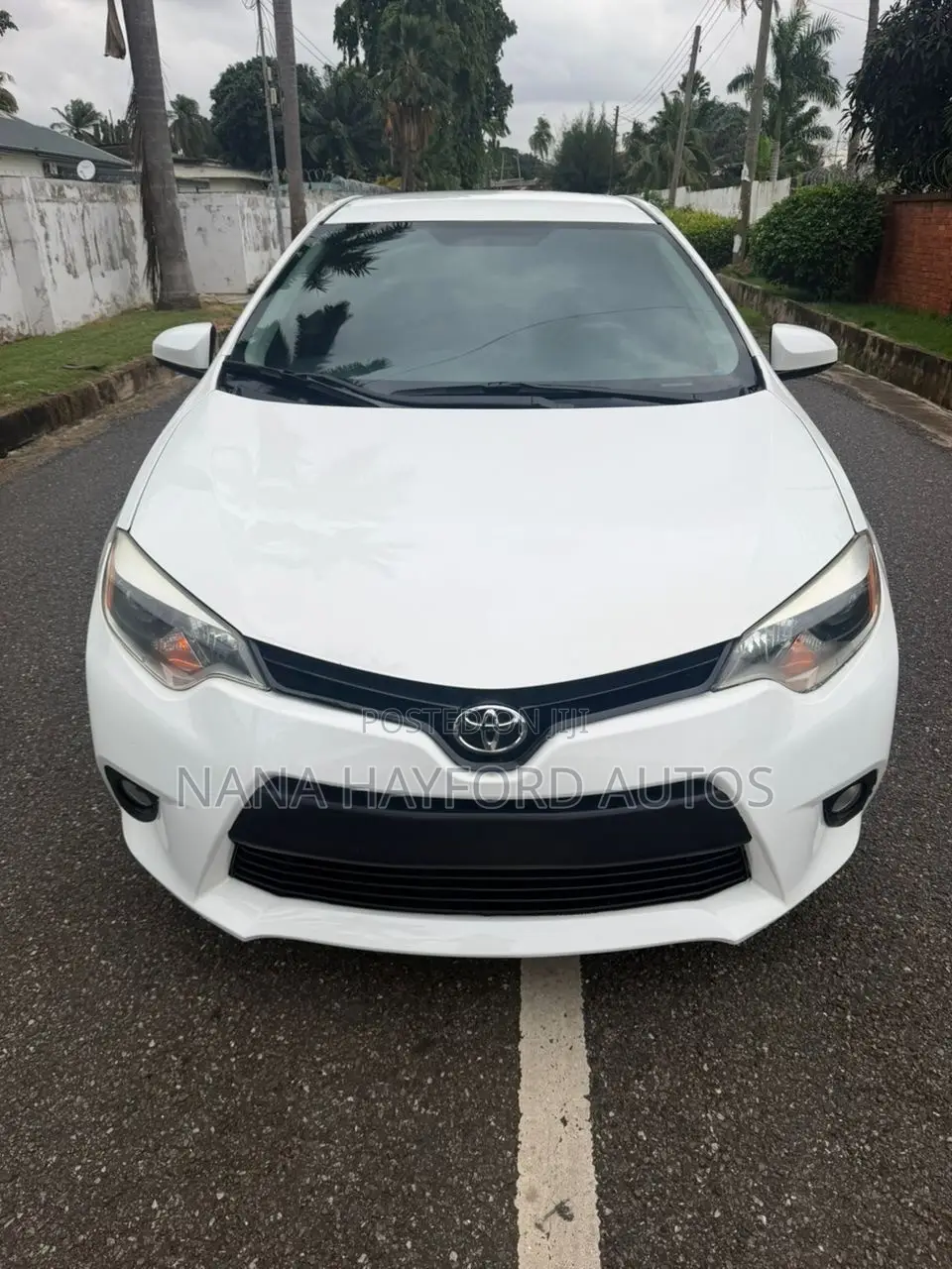 Toyota Corolla 2015 White