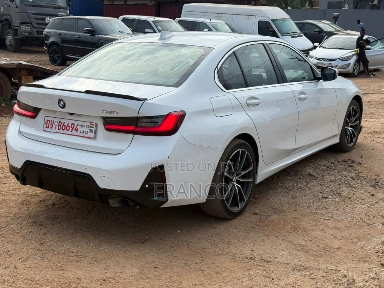 BMW 330 2019 White