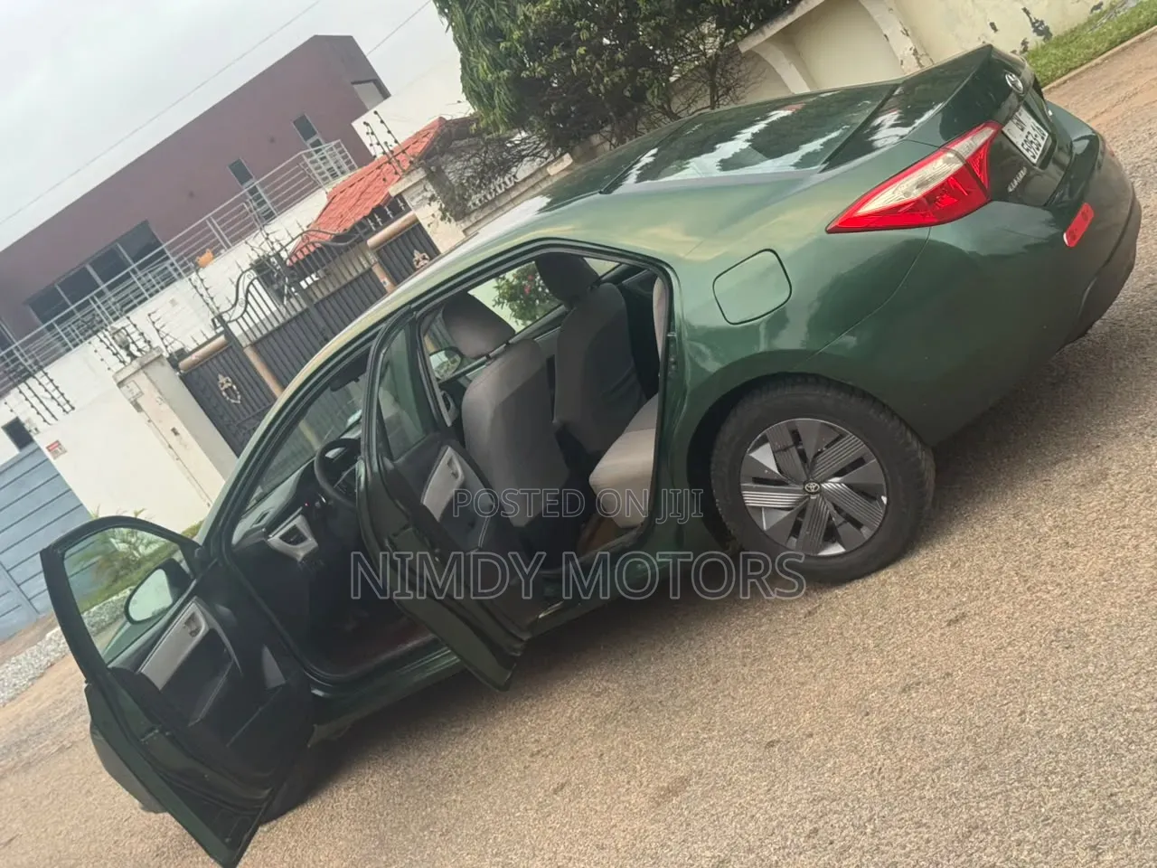 Toyota Corolla 2014 Green