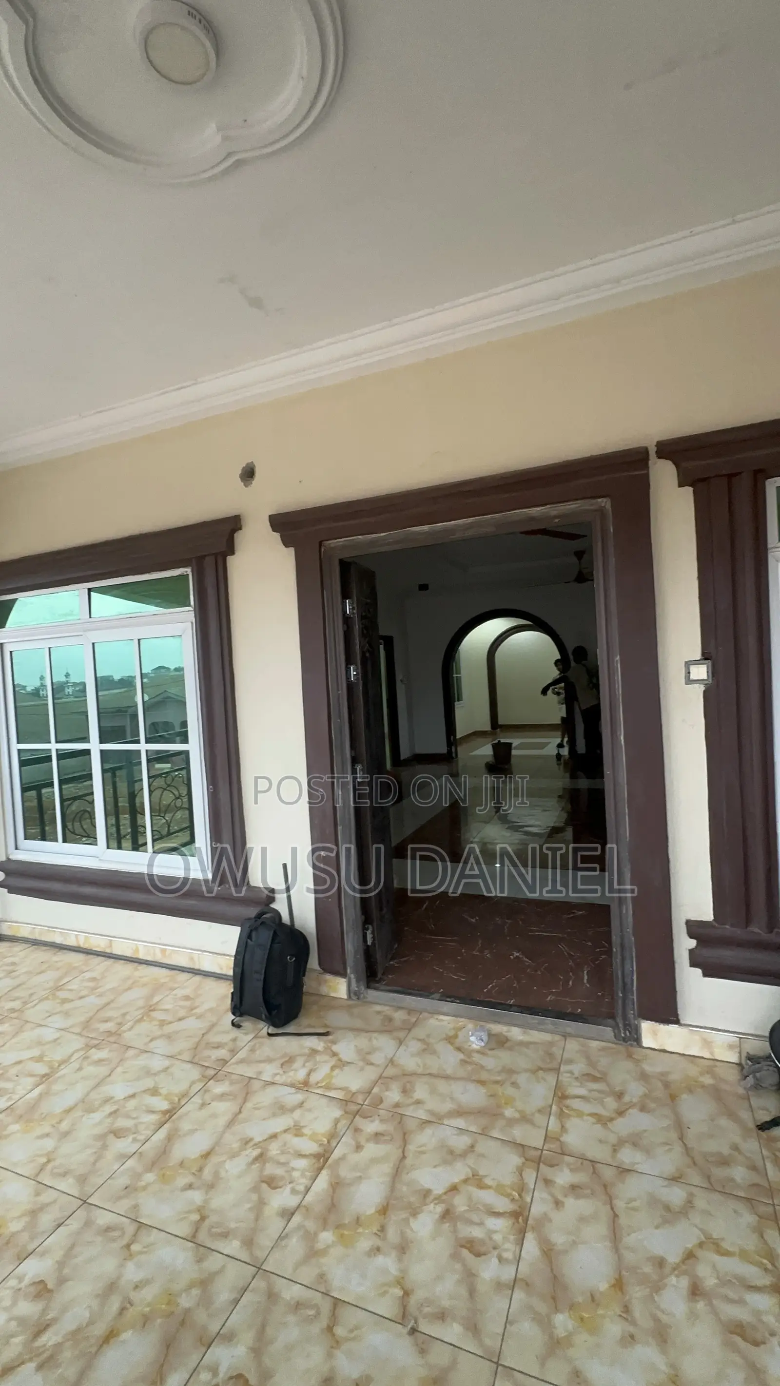 3bdrm Apartment in Parkoso, Asokore Mampong Municipal for rent