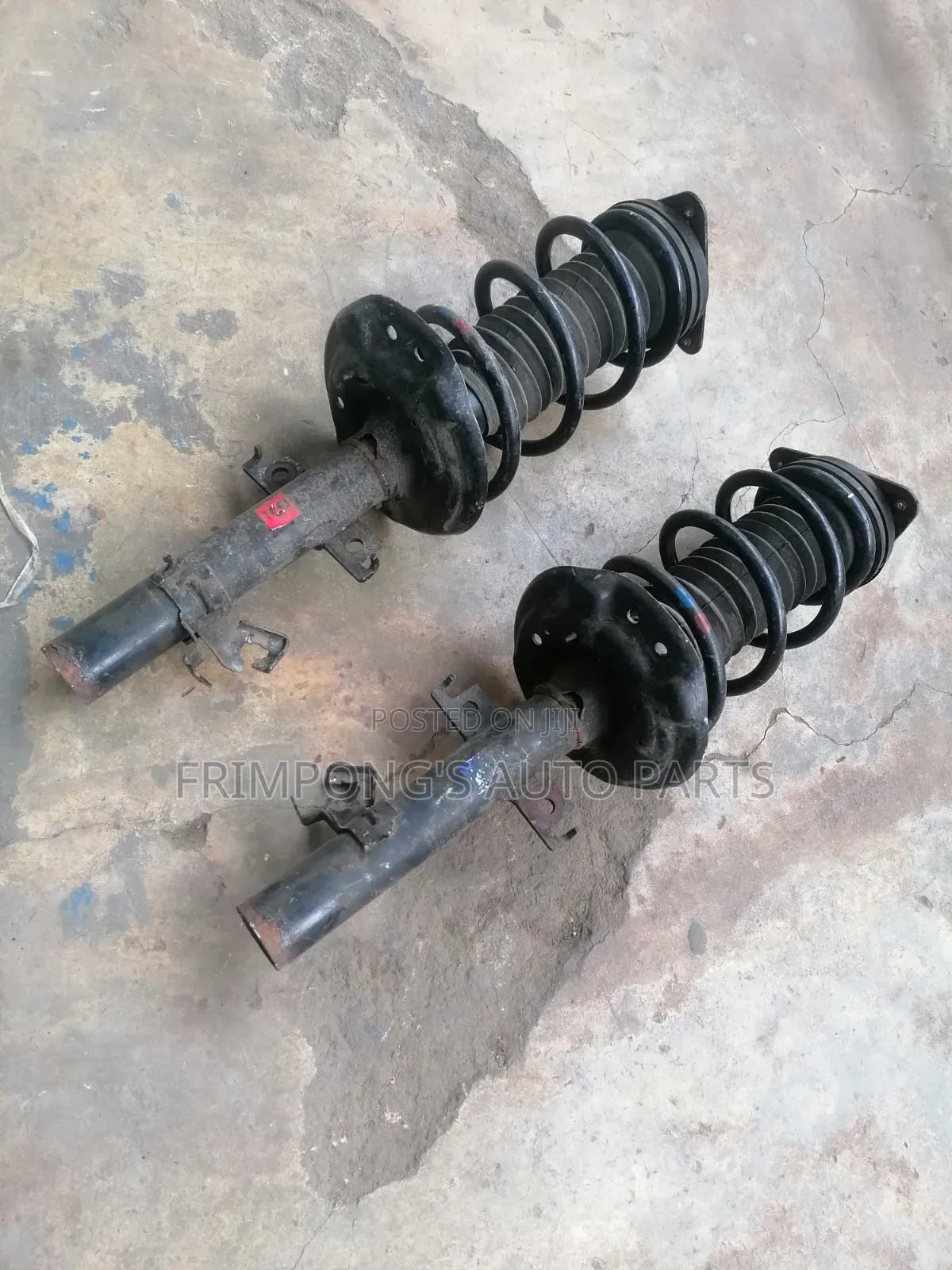 Nissan Rogue 2014Front Shocks Absorbers