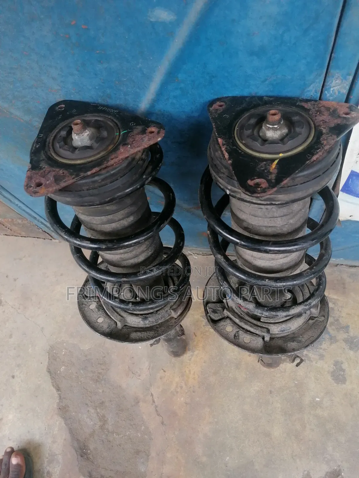 Nissan Rogue 2014Front Shocks Absorbers