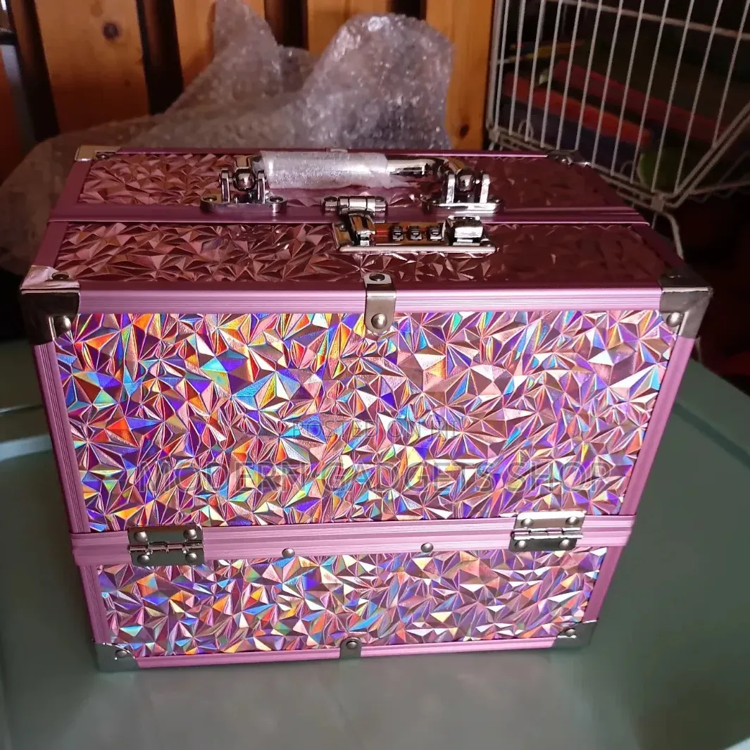 Luxury Makeup Organizer Box – Portable Cosmetic Case