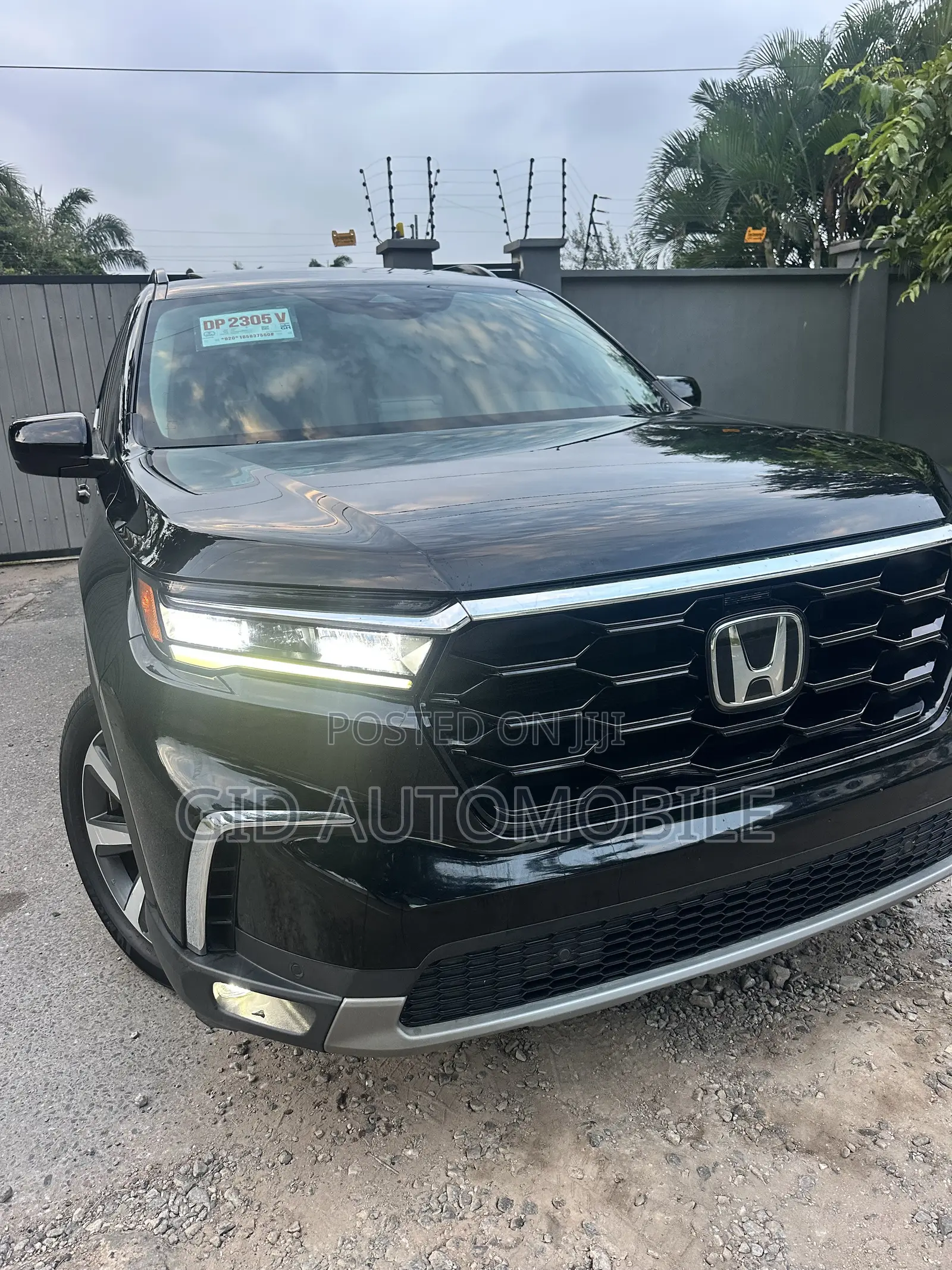 Honda Pilot Touring AWD 2025 Black